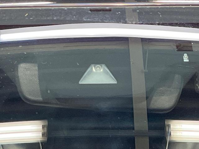 クラウンハイブリッド ＲＳアドバンス　サンルーフ　黒革シート　禁煙車　メーカーナビ　シートベンチレーション　バックカメラ　ＢＳＭ　ステアリングヒーター　純正１８インチスパッタアルミ　レーダークルコン　ビルトインＥＴＣ（34枚目）