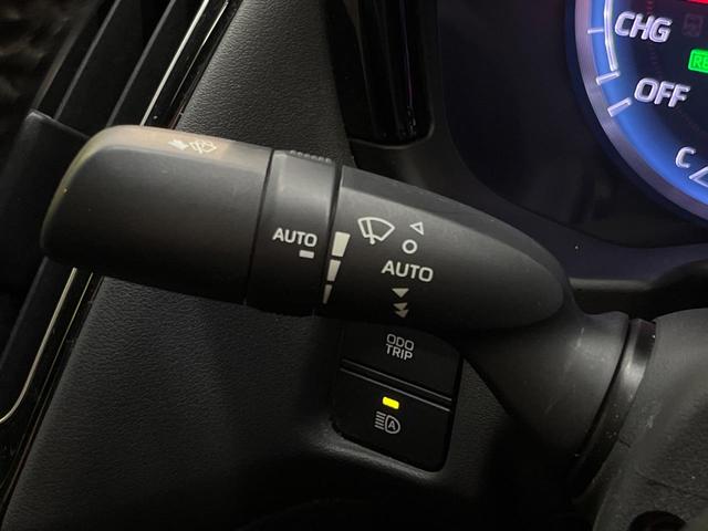 クラウンハイブリッド ＲＳアドバンス　サンルーフ　黒革シート　禁煙車　メーカーナビ　シートベンチレーション　バックカメラ　ＢＳＭ　ステアリングヒーター　純正１８インチスパッタアルミ　レーダークルコン　ビルトインＥＴＣ（47枚目）