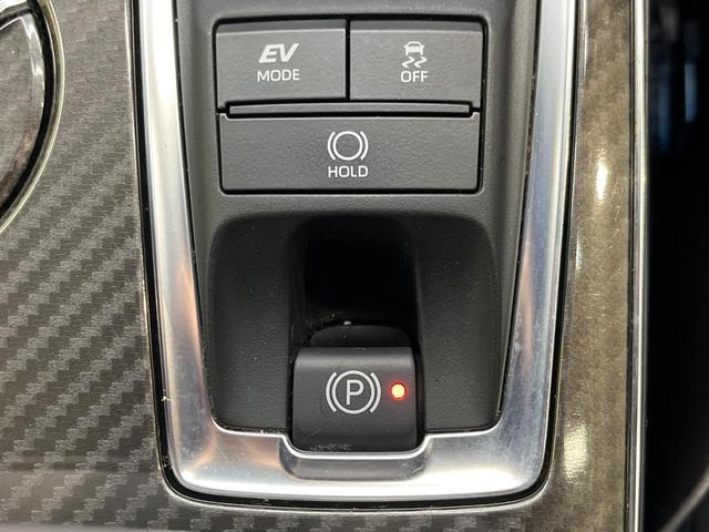 クラウンハイブリッド ＲＳアドバンス　サンルーフ　黒革シート　禁煙車　メーカーナビ　シートベンチレーション　バックカメラ　ＢＳＭ　ステアリングヒーター　純正１８インチスパッタアルミ　レーダークルコン　ビルトインＥＴＣ（48枚目）