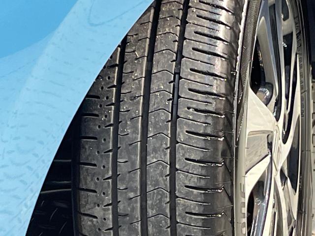 フリードハイブリッド ハイブリッド・ＥＸ　純正９型ナビ　ホンダセンシング　バックカメラ　後席モニター　レーダークルーズコントロール　両側パワースライドドア　シートヒーター　禁煙車　ＬＥＤヘッドランプ　純正１５インチアルミ（29枚目）