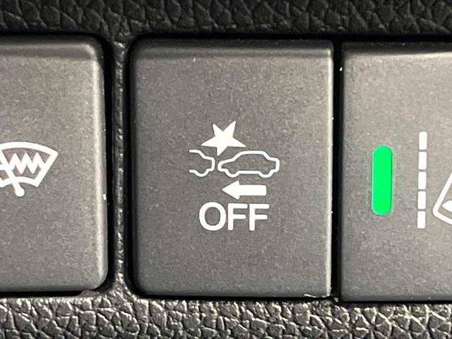 フリードハイブリッド ハイブリッド・ＥＸ　純正９型ナビ　ホンダセンシング　バックカメラ　後席モニター　レーダークルーズコントロール　両側パワースライドドア　シートヒーター　禁煙車　ＬＥＤヘッドランプ　純正１５インチアルミ（39枚目）