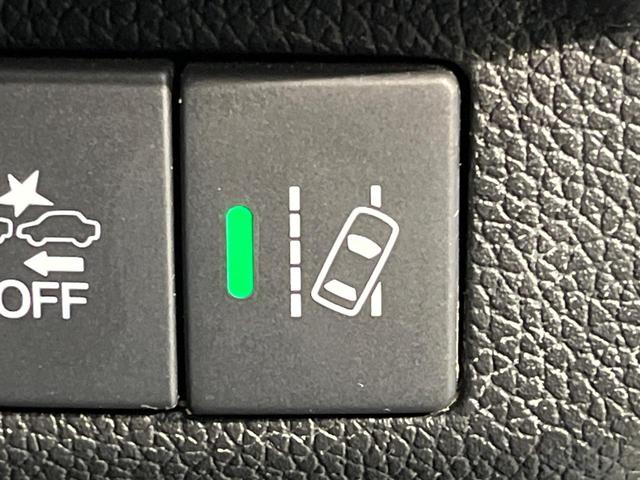 フリードハイブリッド ハイブリッド・ＥＸ　純正９型ナビ　ホンダセンシング　バックカメラ　後席モニター　レーダークルーズコントロール　両側パワースライドドア　シートヒーター　禁煙車　ＬＥＤヘッドランプ　純正１５インチアルミ（40枚目）