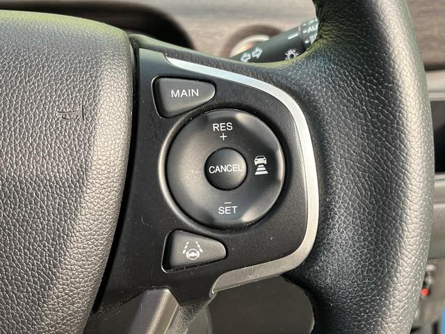 フリードハイブリッド ハイブリッド・ＥＸ　純正９型ナビ　ホンダセンシング　バックカメラ　後席モニター　レーダークルーズコントロール　両側パワースライドドア　シートヒーター　禁煙車　ＬＥＤヘッドランプ　純正１５インチアルミ（44枚目）