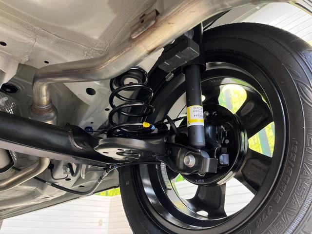 ハスラー タフワイルドターボ　届出済未使用車　９型メーカーナビ　全方位モニター　２トーンカラー　セーフティサポート　アダプティブクルーズ　シートヒーター　純正１５インチアルミ　スマートキー　ＬＥＤヘッドライト（21枚目）