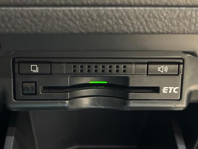 ヴェルファイア ２．４Ｚ　ゴールデンアイズＩＩ　後期型　純正８型ナビ　１１型後席モニター　両側電動ドア　クルコン　ＨＩＤヘッド　ハーフレザー　パワーバックドア　禁煙車　バックカメラ　フルセグ　リアオートエアコン　ＡＣ１００Ｖ電源　クリアランスソナー（32枚目）