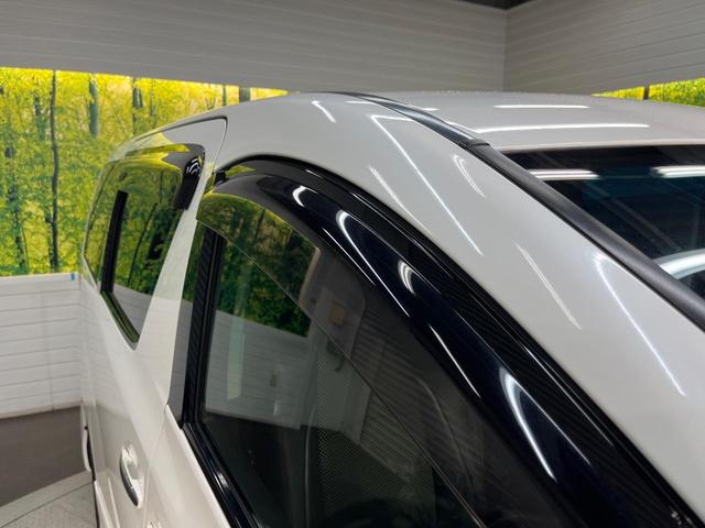ヴェルファイア ２．４Ｚ　ゴールデンアイズＩＩ　後期型　純正８型ナビ　１１型後席モニター　両側電動ドア　クルコン　ＨＩＤヘッド　ハーフレザー　パワーバックドア　禁煙車　バックカメラ　フルセグ　リアオートエアコン　ＡＣ１００Ｖ電源　クリアランスソナー（44枚目）