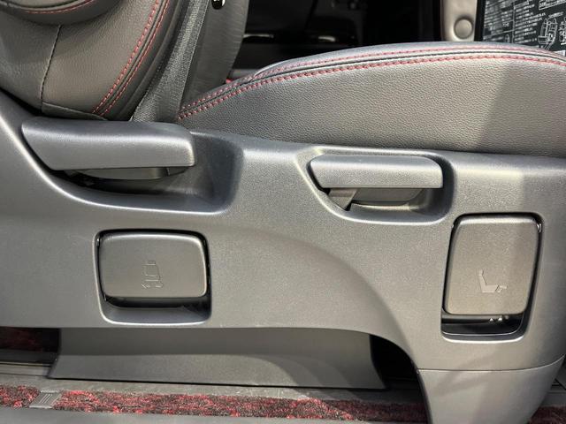 ヴェルファイア ２．４Ｚ　ゴールデンアイズＩＩ　後期型　純正８型ナビ　１１型後席モニター　両側電動ドア　クルコン　ＨＩＤヘッド　ハーフレザー　パワーバックドア　禁煙車　バックカメラ　フルセグ　リアオートエアコン　ＡＣ１００Ｖ電源　クリアランスソナー（49枚目）