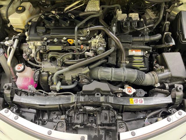 アクア Ｚ　ナビ機能付純正１０．５型ディスプレイオーディオ　衝突軽減　禁煙車　アドバンスドパークアシスト　全周囲カメラ　純正１６アルミ　ハーフレザー　ＥＴＣ　シートヒーター　パワーシート　レーダークルーズ　ＢＳＭ（18枚目）