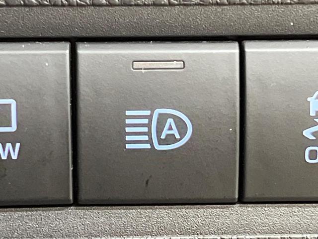 アクア Ｚ　ナビ機能付純正１０．５型ディスプレイオーディオ　衝突軽減　禁煙車　アドバンスドパークアシスト　全周囲カメラ　純正１６アルミ　ハーフレザー　ＥＴＣ　シートヒーター　パワーシート　レーダークルーズ　ＢＳＭ（30枚目）