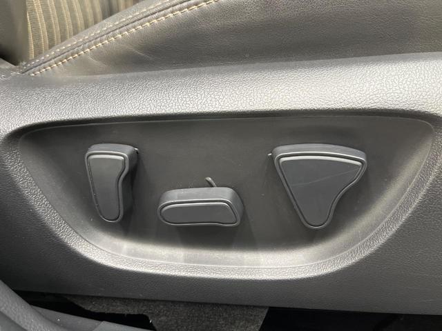 アクア Ｚ　ナビ機能付純正１０．５型ディスプレイオーディオ　衝突軽減　禁煙車　アドバンスドパークアシスト　全周囲カメラ　純正１６アルミ　ハーフレザー　ＥＴＣ　シートヒーター　パワーシート　レーダークルーズ　ＢＳＭ（40枚目）