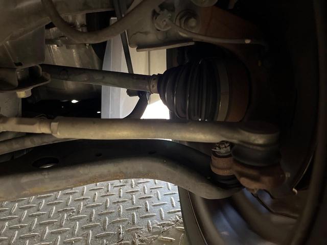 フィットハイブリッド ベースグレード　純正ナビ　クルーズコントロール　キーレス　ＥＴＣ　ヘッドライトレベライザー　オートエアコン　電動格納ミラー（20枚目）