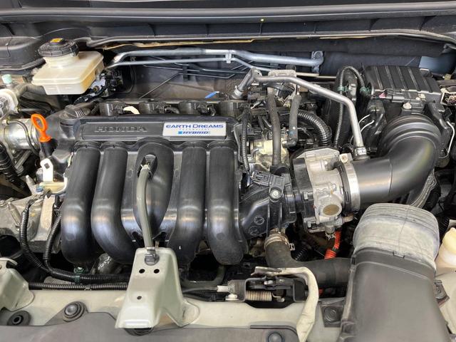 フィットハイブリッド Sパッケージ 純正ナビ バックカメラ 衝突軽減システム クルーズコントロール LEDランプ 禁煙車 純正16インチアルミホイール Bluetooth スマートキー ETC パドルシフト(18枚目)