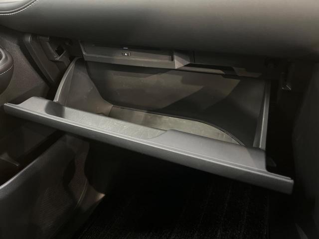 ノア ハイブリッドS-Z 純正10.5型DA 快適利便PKG トヨタチームメイト 両側電動パワースライドドア 後席モニター ユニバーサルステップ BSM 全周囲カメラ 100V電源 衝突軽減 レーダークルーズ 電動リアゲート(64枚目)