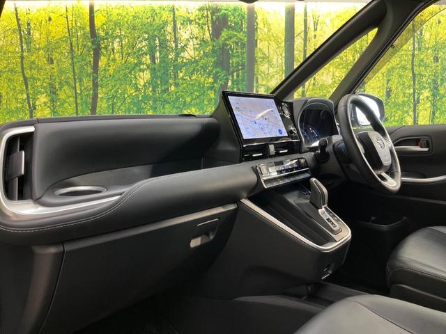 ノア ハイブリッドS-Z 純正10.5型DA 快適利便PKG トヨタチームメイト 両側電動パワースライドドア 後席モニター ユニバーサルステップ BSM 全周囲カメラ 100V電源 衝突軽減 レーダークルーズ 電動リアゲート(71枚目)