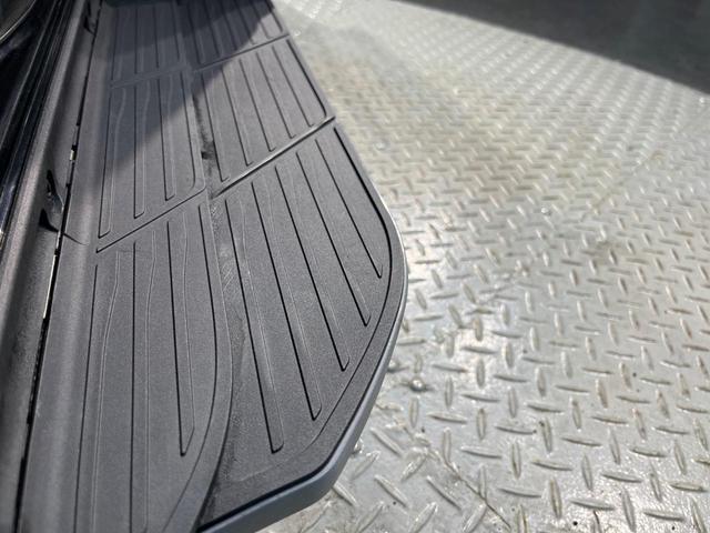 ノア ハイブリッドS-Z 純正10.5型DA トヨタチームメイト 快適利便PKG 両側電動パワースライドドア 後席モニター BSM 全周囲カメラ 100V電源 衝突軽減 レーダークルーズ 電動リアゲート Bluetooth(6枚目)