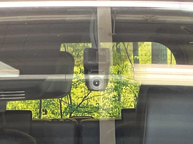 ノア ハイブリッドS-Z 純正10.5型DA トヨタチームメイト 快適利便PKG 両側電動パワースライドドア 後席モニター BSM 全周囲カメラ 100V電源 衝突軽減 レーダークルーズ 電動リアゲート Bluetooth(27枚目)