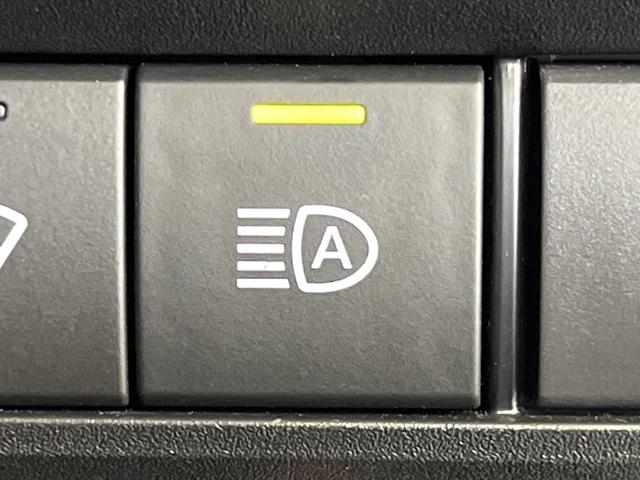 ノア ハイブリッドS-Z 純正10.5型DA トヨタチームメイト 快適利便PKG 両側電動パワースライドドア 後席モニター BSM 全周囲カメラ 100V電源 衝突軽減 レーダークルーズ 電動リアゲート Bluetooth(39枚目)