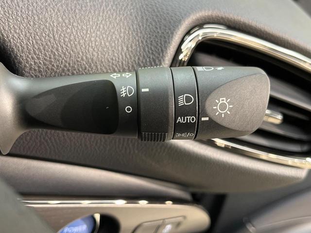 プリウス Sツーリングセレクション・ブラックエディション 純正8インチディスプレイオーディオ セーフティセンス レーダークルーズコントロール 前席シートヒーター 合皮レザーシート 禁煙車 クリアランスソナー LEDヘッドライト オートマチックハイビーム(41枚目)