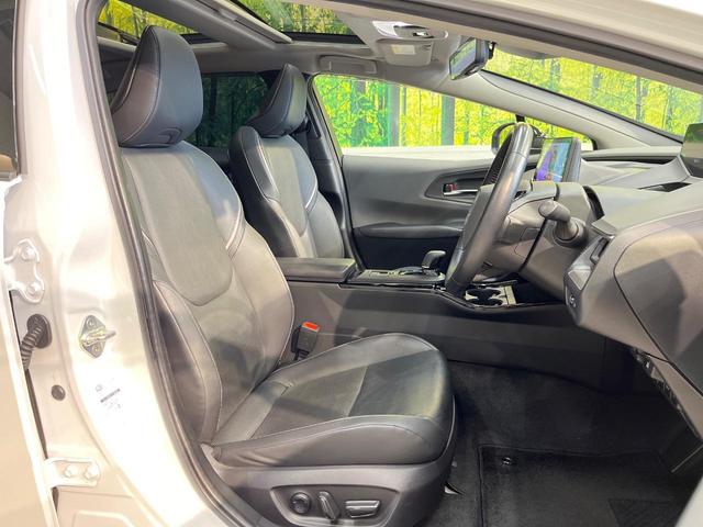 プリウス Z 禁煙車 ガラスルーフ 12.3インチナビ 全周囲カメラ トヨタチームメイト レーダークルーズコントロール デジタルインナーミラー BSM シートベンチレーション ステアリングヒーター ETC2.0(8枚目)