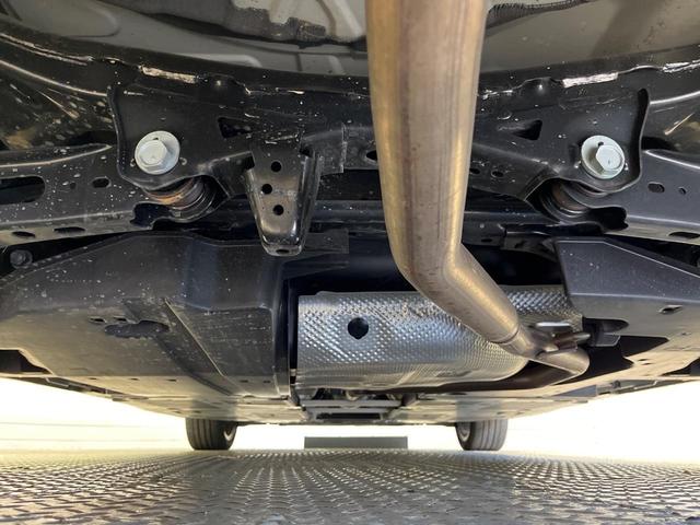 プリウス Z 禁煙車 ガラスルーフ 12.3インチナビ 全周囲カメラ トヨタチームメイト レーダークルーズコントロール デジタルインナーミラー BSM シートベンチレーション ステアリングヒーター ETC2.0(19枚目)