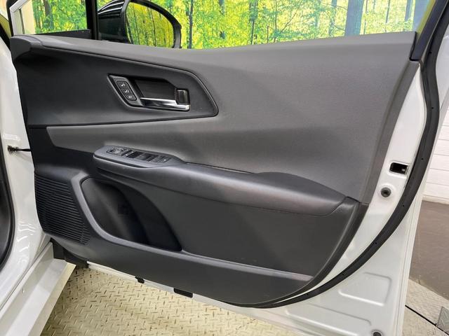 プリウス Z 禁煙車 ガラスルーフ 12.3インチナビ 全周囲カメラ トヨタチームメイト レーダークルーズコントロール デジタルインナーミラー BSM シートベンチレーション ステアリングヒーター ETC2.0(33枚目)