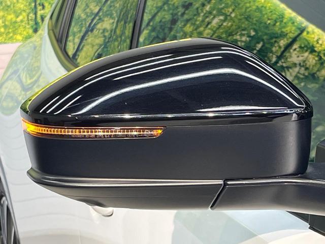 プリウス Z 禁煙車 ガラスルーフ 12.3インチナビ 全周囲カメラ トヨタチームメイト レーダークルーズコントロール デジタルインナーミラー BSM シートベンチレーション ステアリングヒーター ETC2.0(37枚目)