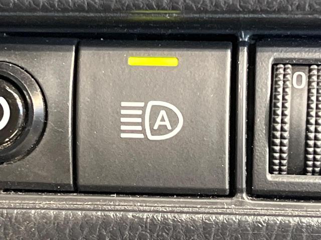 プリウス Z 禁煙車 ガラスルーフ 12.3インチナビ 全周囲カメラ トヨタチームメイト レーダークルーズコントロール デジタルインナーミラー BSM シートベンチレーション ステアリングヒーター ETC2.0(56枚目)