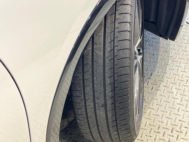 プリウス Z 禁煙車 ガラスルーフ 12.3インチナビ 全周囲カメラ トヨタチームメイト レーダークルーズコントロール デジタルインナーミラー BSM シートベンチレーション ステアリングヒーター ETC2.0(67枚目)