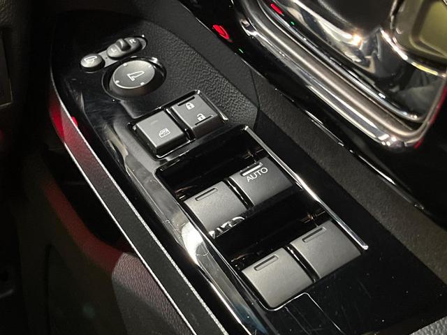 N-BOXカスタム Lターボ ターボ 純正8インチナビ ホンダセンシング 両側電動スライドドア バックカメラ シートヒーター ハーフレザーシート LEDヘッドライト パドルシフト Bluetooth フルセグTV ETC 禁煙車(39枚目)