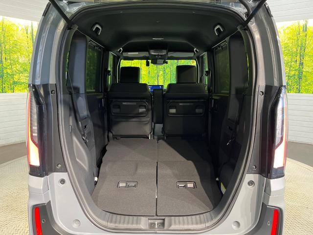 N-BOXカスタム ターボコーディネートスタイル 純正9型ナビ バックカメラ 両側電動ドア ホンダセンシング レーダークルーズ 禁煙車 前席シートヒーター コーナーセンサー スマートキー LEDヘッド ビルトインETC 純正15インチアルミ(11枚目)
