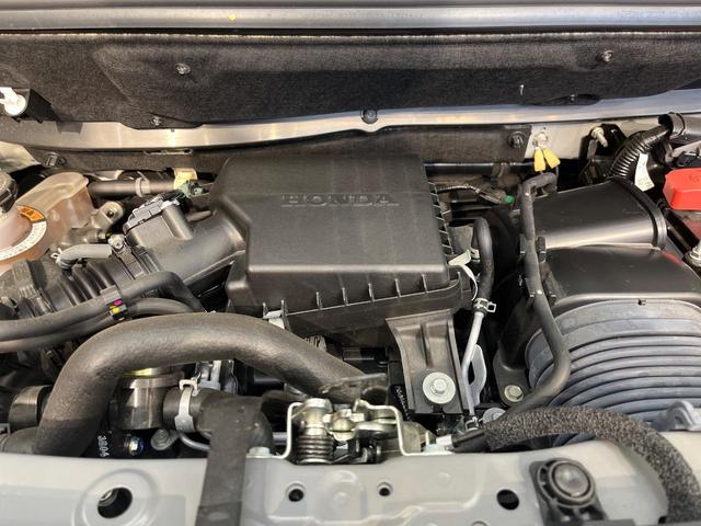 N-BOXカスタム ターボコーディネートスタイル 純正9型ナビ バックカメラ 両側電動ドア ホンダセンシング レーダークルーズ 禁煙車 前席シートヒーター コーナーセンサー スマートキー LEDヘッド ビルトインETC 純正15インチアルミ(18枚目)