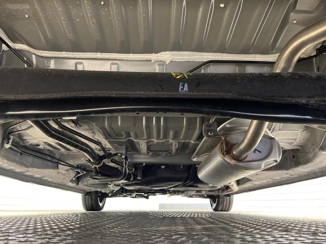 N-BOXカスタム ターボコーディネートスタイル 純正9型ナビ バックカメラ 両側電動ドア ホンダセンシング レーダークルーズ 禁煙車 前席シートヒーター コーナーセンサー スマートキー LEDヘッド ビルトインETC 純正15インチアルミ(19枚目)