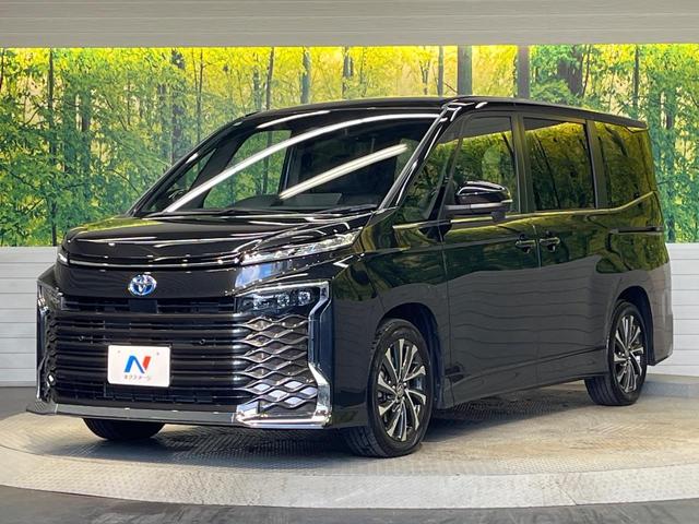 ヴォクシー ハイブリッドＳ－Ｚ　純正１０．５型ナビ　両側電動スライド　１３．２型有機ＥＬ後席モニター　快適利便ＰＫＧ　レーダークルーズ　三眼ＬＥＤライト　パワーバックドア　シートヒーター　ＣＤ／ＤＶＤ　フルセグ　ＥＴＣ２．０　禁煙車（25枚目）