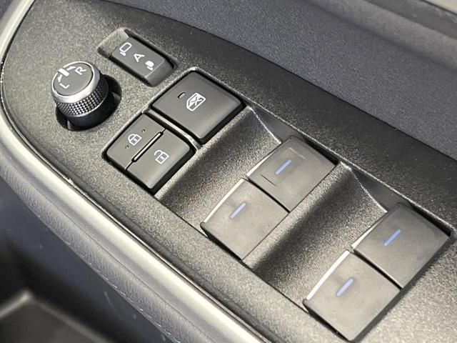 ヴォクシー ハイブリッドＳ－Ｚ　純正１０．５型ナビ　両側電動スライド　１３．２型有機ＥＬ後席モニター　快適利便ＰＫＧ　レーダークルーズ　三眼ＬＥＤライト　パワーバックドア　シートヒーター　ＣＤ／ＤＶＤ　フルセグ　ＥＴＣ２．０　禁煙車（50枚目）