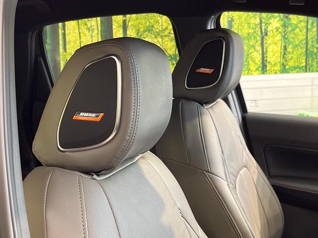 オーラ ニスモ　後期　９型コネクトナビ　全周囲カメラ　ＢＯＳＥサウンド　ブラックルーフ　衝突被害軽減システム　プロパイロット　禁煙車　シートヒーター　パワーシート　コーナーセンサー　スマートキー　ＬＥＤヘッド　ＥＴＣ（5枚目）