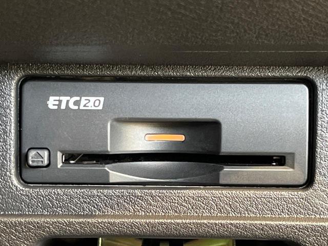 オーラ ニスモ　後期　９型コネクトナビ　全周囲カメラ　ＢＯＳＥサウンド　ブラックルーフ　衝突被害軽減システム　プロパイロット　禁煙車　シートヒーター　パワーシート　コーナーセンサー　スマートキー　ＬＥＤヘッド　ＥＴＣ（36枚目）