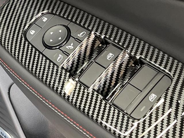 オーラ ニスモ　後期　９型コネクトナビ　全周囲カメラ　ＢＯＳＥサウンド　ブラックルーフ　衝突被害軽減システム　プロパイロット　禁煙車　シートヒーター　パワーシート　コーナーセンサー　スマートキー　ＬＥＤヘッド　ＥＴＣ（68枚目）