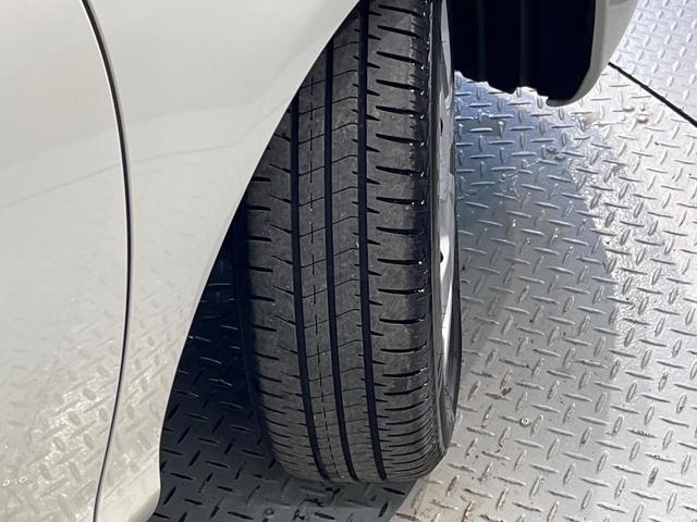 シエンタ Ｇ　両側電動ドア　純正ＳＤナビ　バックカメラ　衝突被害軽減システム　禁煙車　スマートキー　ビルトインＥＴＣ　車線逸脱警報　オートライト　オートエアコン　Ｂｌｕｅｔｏｏｔｈ　ＣＤ　ＤＶＤ再生（35枚目）