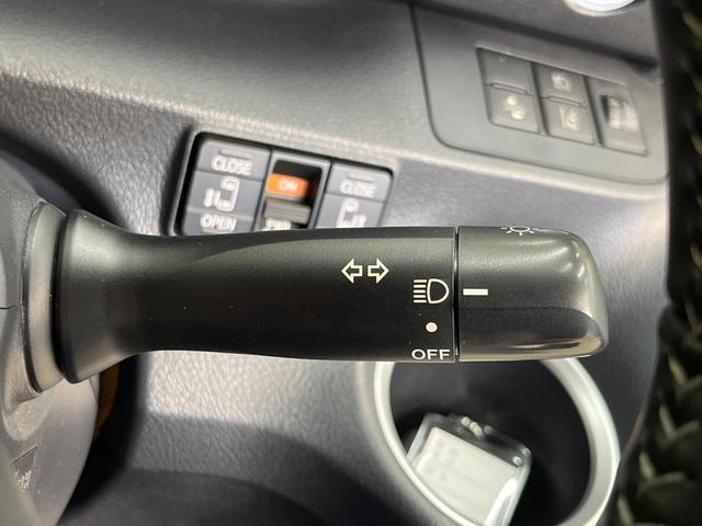 シエンタ Ｇ　両側電動ドア　純正ＳＤナビ　バックカメラ　衝突被害軽減システム　禁煙車　スマートキー　ビルトインＥＴＣ　車線逸脱警報　オートライト　オートエアコン　Ｂｌｕｅｔｏｏｔｈ　ＣＤ　ＤＶＤ再生（49枚目）