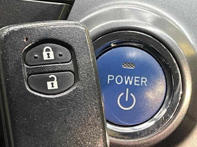 プリウスアルファ Ｓ　チューン　ブラック　ＳＤナビ　バックカメラ　オートライト　ＥＴＣ　スマートキー　ＬＥＤヘッドライト　禁煙車　Ｂｌｕｅｔｏｏｔｈ接続可　フルセグ　電動格納ミラー　ＣＤ　ＤＶＤ　純正１６インチアルミホイール（7枚目）