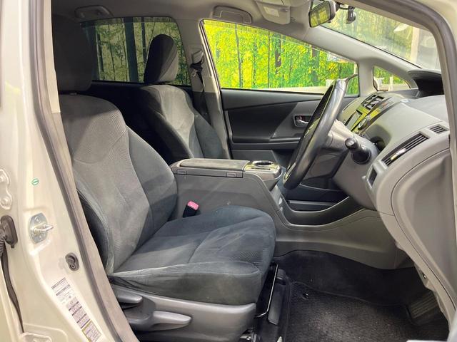 プリウスアルファ Ｓ　チューン　ブラック　ＳＤナビ　バックカメラ　オートライト　ＥＴＣ　スマートキー　ＬＥＤヘッドライト　禁煙車　Ｂｌｕｅｔｏｏｔｈ接続可　フルセグ　電動格納ミラー　ＣＤ　ＤＶＤ　純正１６インチアルミホイール（8枚目）