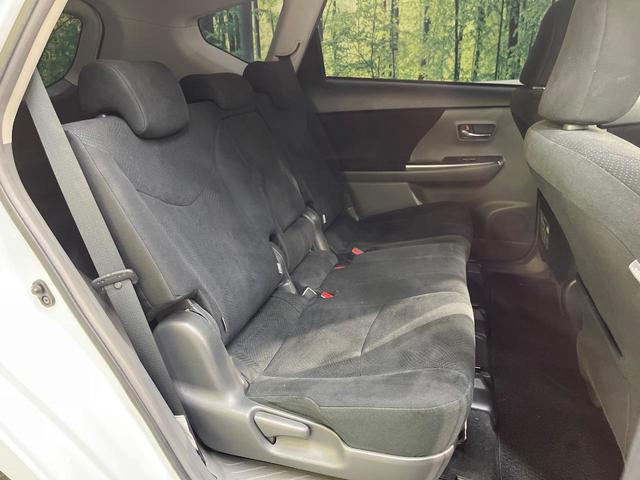 プリウスアルファ Ｓ　チューン　ブラック　ＳＤナビ　バックカメラ　オートライト　ＥＴＣ　スマートキー　ＬＥＤヘッドライト　禁煙車　Ｂｌｕｅｔｏｏｔｈ接続可　フルセグ　電動格納ミラー　ＣＤ　ＤＶＤ　純正１６インチアルミホイール（9枚目）