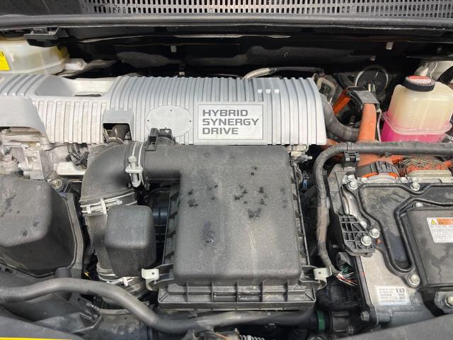 プリウスアルファ Ｓ　チューン　ブラック　ＳＤナビ　バックカメラ　オートライト　ＥＴＣ　スマートキー　ＬＥＤヘッドライト　禁煙車　Ｂｌｕｅｔｏｏｔｈ接続可　フルセグ　電動格納ミラー　ＣＤ　ＤＶＤ　純正１６インチアルミホイール（18枚目）