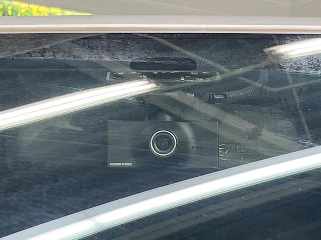 プリウスアルファ Ｓ　チューン　ブラック　ＳＤナビ　バックカメラ　オートライト　ＥＴＣ　スマートキー　ＬＥＤヘッドライト　禁煙車　Ｂｌｕｅｔｏｏｔｈ接続可　フルセグ　電動格納ミラー　ＣＤ　ＤＶＤ　純正１６インチアルミホイール（28枚目）