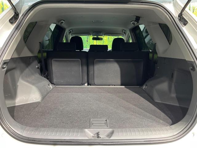 プリウスアルファ Ｓ　チューン　ブラック　ＳＤナビ　バックカメラ　オートライト　ＥＴＣ　スマートキー　ＬＥＤヘッドライト　禁煙車　Ｂｌｕｅｔｏｏｔｈ接続可　フルセグ　電動格納ミラー　ＣＤ　ＤＶＤ　純正１６インチアルミホイール（52枚目）