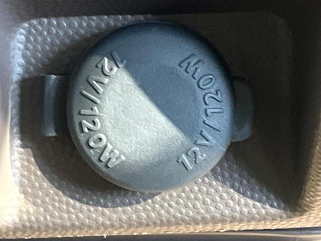 アルトラパンショコラ Ｇ　ＳＤナビ　バックカメラ　オートライト　スマートキー　プッシュスタート　ＥＴＣ　ＨＩＤヘッドライト　Ｂｌｕｅｔｏｏｔｈ　フルセグ　アイドリングストップ　電動格納ミラー　純正１４インチＡＷ（35枚目）