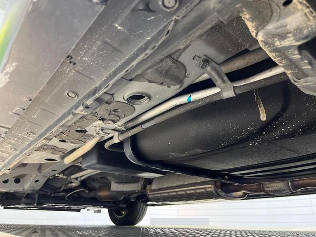 セレナ ハイウェイスターＶ　フリップダウンモニター　純正１０型ナビ　アラウンドビューモニター　プロパイロット　ハンズフリー両側電動スライド　ＢＳＭ　オートハイビーム　クリアランスソナー　ＬＥＤヘッドライト　禁煙車（22枚目）