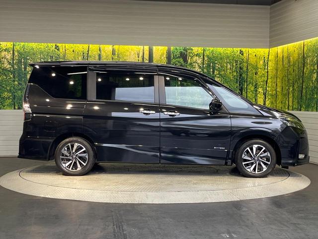 セレナ ハイウェイスターＶ　フリップダウンモニター　純正１０型ナビ　アラウンドビューモニター　プロパイロット　ハンズフリー両側電動スライド　ＢＳＭ　オートハイビーム　クリアランスソナー　ＬＥＤヘッドライト　禁煙車（28枚目）