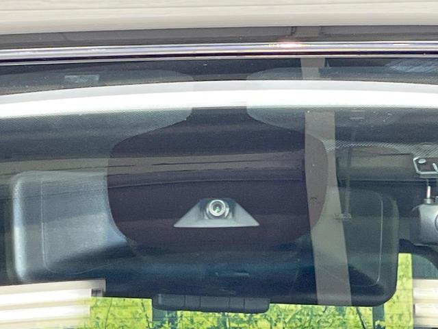 セレナ ハイウェイスターＶ　フリップダウンモニター　純正１０型ナビ　アラウンドビューモニター　プロパイロット　ハンズフリー両側電動スライド　ＢＳＭ　オートハイビーム　クリアランスソナー　ＬＥＤヘッドライト　禁煙車（30枚目）