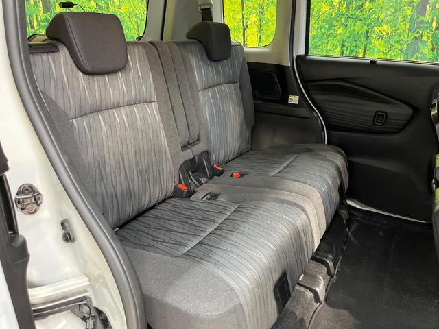 ソリオ ハイブリッドＭＺ　８型ナビ　セーフティサポート　ＨＵＤ　両側電動ドア　シートヒーター　アダプティブクルーズ　ＬＥＤヘッド　ＬＥＤフォグ　コーナーセンサー　スマートキー　ＥＴＣ　Ｂｌｕｅｔｏｏｔｈ　アイドリングストップ（9枚目）